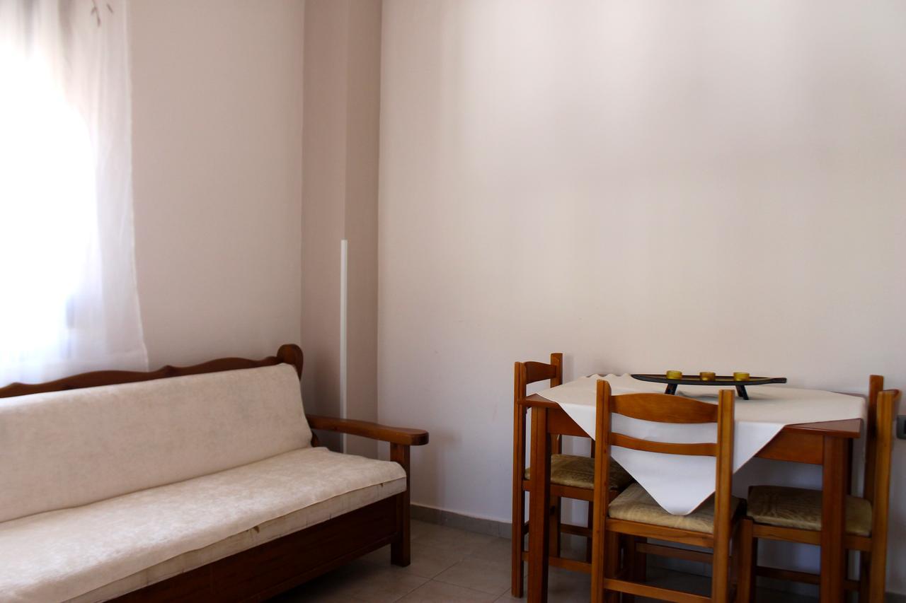 Albi'S Apartment Saranda Zewnętrze zdjęcie